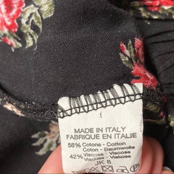 Brandy Melville Rose Floral Remi Shorts - Picture 5 of 6